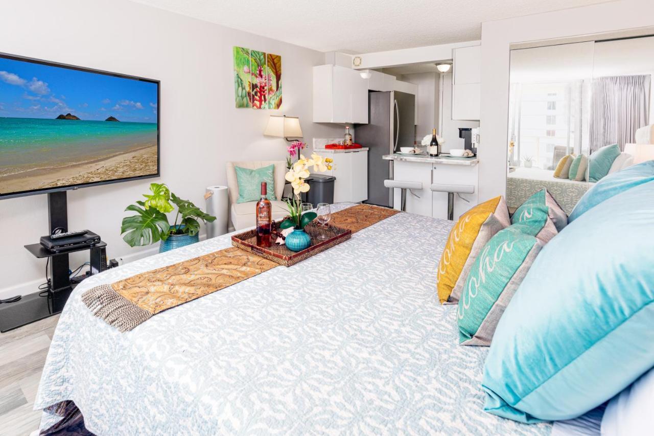 Beautifully Upgraded Studio Close To Waikiki Beach Διαμέρισμα Χονολουλού Εξωτερικό φωτογραφία